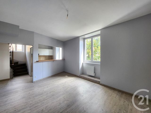 Appartement T3 à louer - 3 pièces - 64.86 m2 - ST AFFRIQUE - 12 - MIDI-PYRENEES - Century 21 Des 5 Vallées