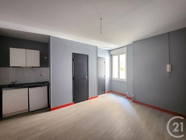 Studio à louer - 1 pièce - 17.53 m2 - ST AFFRIQUE - 12 - MIDI-PYRENEES - Century 21 Des 5 Vallées