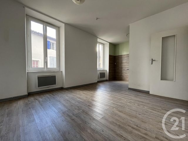 Afficher la photo en grand immeuble à vendre - 140.0 m2 - ST AFFRIQUE - 12 - MIDI-PYRENEES - Century 21 Des 5 Vallées