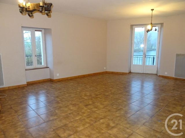 Appartement T4 à vendre - 4 pièces - 98.69 m2 - CALMELS ET LE VIALA - 12 - MIDI-PYRENEES - Century 21 Des 5 Vallées