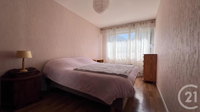 Appartement T4 à vendre - 4 pièces - 91.0 m2 - MILLAU - 12 - MIDI-PYRENEES - Century 21 Des 5 Vallées