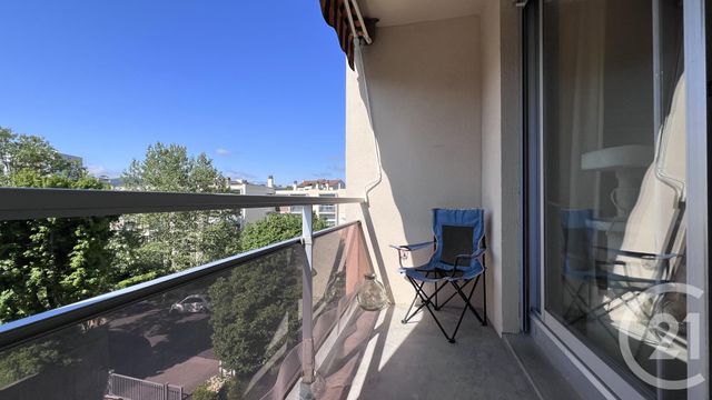 Appartement T4 à vendre - 4 pièces - 91.0 m2 - MILLAU - 12 - MIDI-PYRENEES - Century 21 Des 5 Vallées