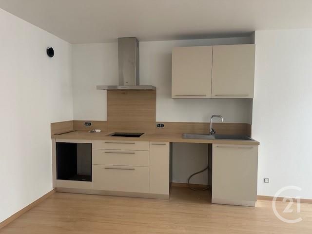 Appartement F1 à louer - 2 pièces - 43.0 m2 - ST AFFRIQUE - 12 - MIDI-PYRENEES - Century 21 Des 5 Vallées