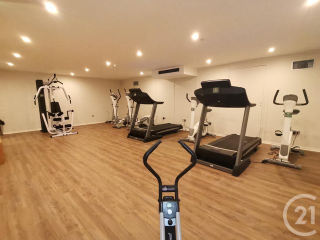 Appartement F2 à louer - 2 pièces - 39.9 m2 - ST AFFRIQUE - 12 - MIDI-PYRENEES - Century 21 Des 5 Vallées