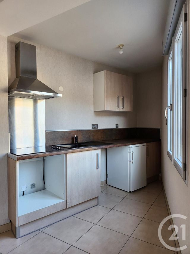 Appartement T2 à louer - 2 pièces - 36.89 m2 - ST AFFRIQUE - 12 - MIDI-PYRENEES - Century 21 Des 5 Vallées