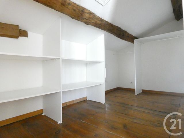 Appartement Duplex à louer - 4 pièces - 81.0 m2 - ST AFFRIQUE - 12 - MIDI-PYRENEES - Century 21 Des 5 Vallées