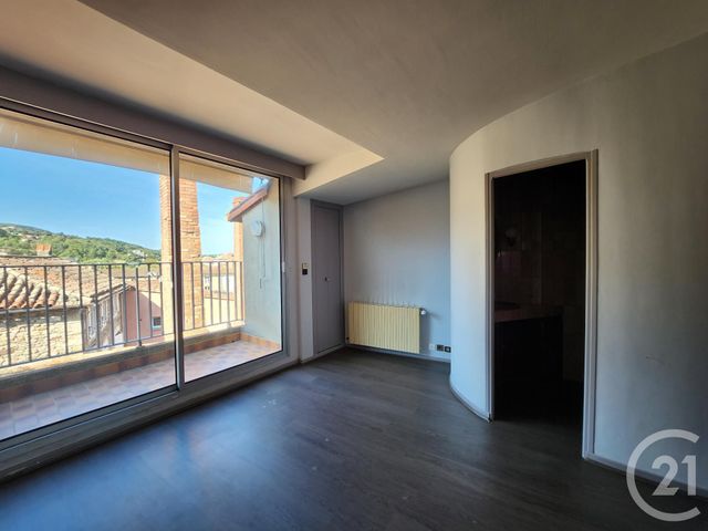 Appartement T4 à louer - 4 pièces - 110.35 m2 - ST AFFRIQUE - 12 - MIDI-PYRENEES - Century 21 Des 5 Vallées