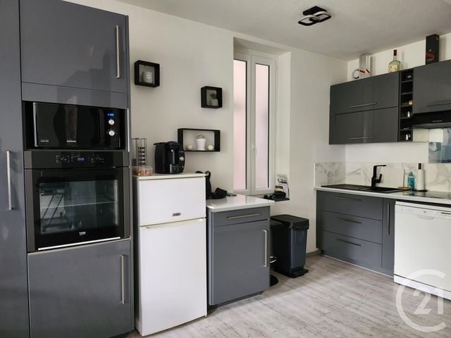 Appartement F3 à louer - 3 pièces - 71.25 m2 - ST AFFRIQUE - 12 - MIDI-PYRENEES - Century 21 Des 5 Vallées