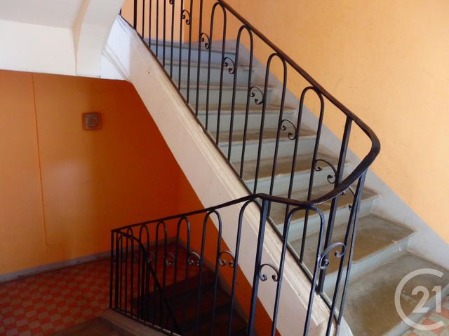 Appartement T2 à louer - 2 pièces - 46.4 m2 - ST AFFRIQUE - 12 - MIDI-PYRENEES - Century 21 Des 5 Vallées