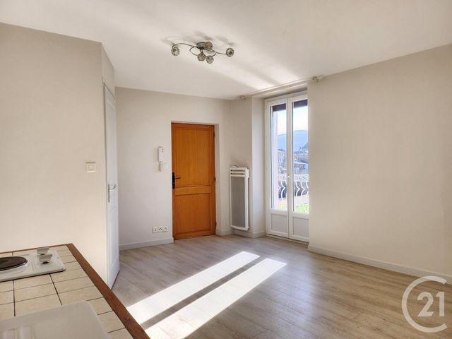 Appartement F2 à louer ST AFFRIQUE