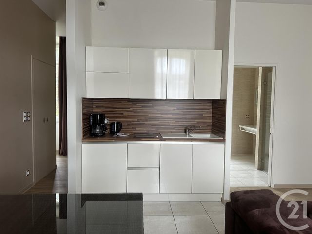 Appartement T3 à louer - 3 pièces - 65.0 m2 - ST AFFRIQUE - 12 - MIDI-PYRENEES - Century 21 Des 5 Vallées