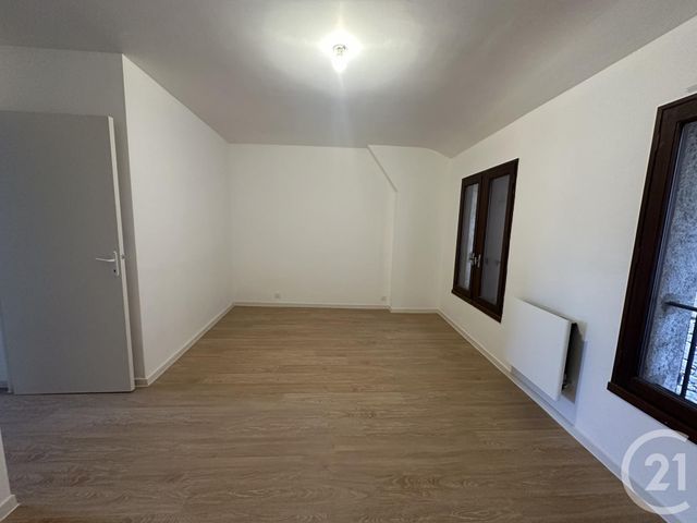 Appartement F3 à louer - 3 pièces - 60.22 m2 - ST IZAIRE - 12 - MIDI-PYRENEES - Century 21 Des 5 Vallées