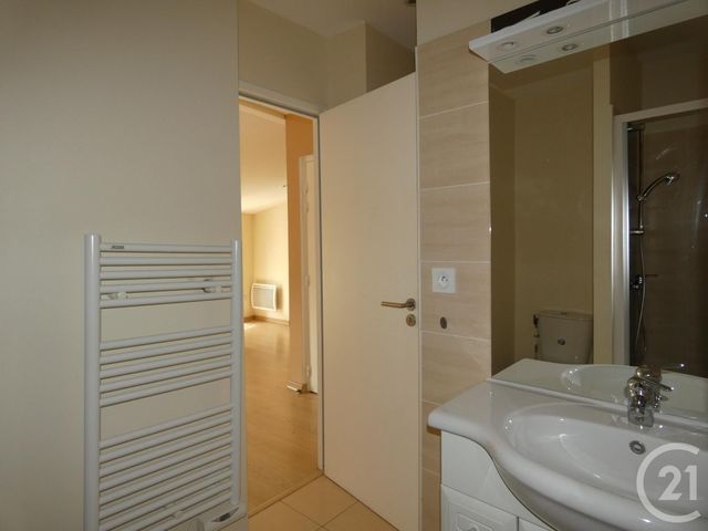 Appartement Studio à louer - 1 pièce - 26.7 m2 - ST AFFRIQUE - 12 - MIDI-PYRENEES - Century 21 Des 5 Vallées