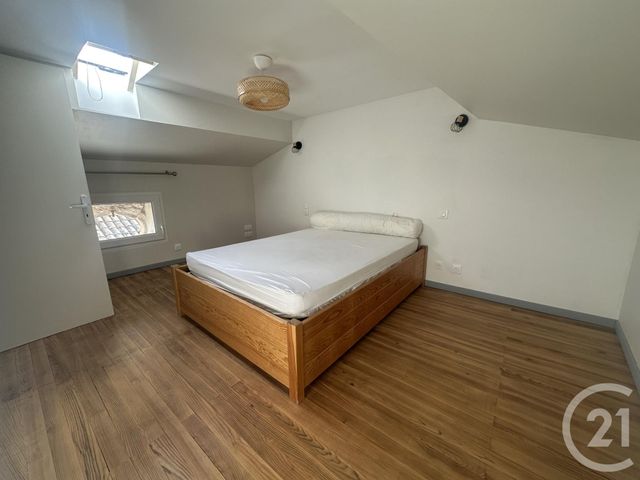 Appartement T2 à louer - 2 pièces - 60.0 m2 - MONTLAUR - 12 - MIDI-PYRENEES - Century 21 Des 5 Vallées