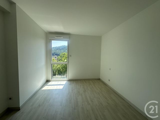 Appartement F2 à louer - 2 pièces - 51.7 m2 - ST AFFRIQUE - 12 - MIDI-PYRENEES - Century 21 Des 5 Vallées
