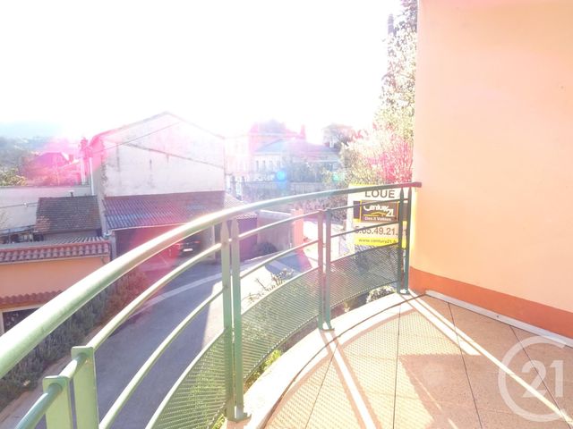 Appartement T3 à louer - 3 pièces - 76.52 m2 - ST AFFRIQUE - 12 - MIDI-PYRENEES - Century 21 Des 5 Vallées