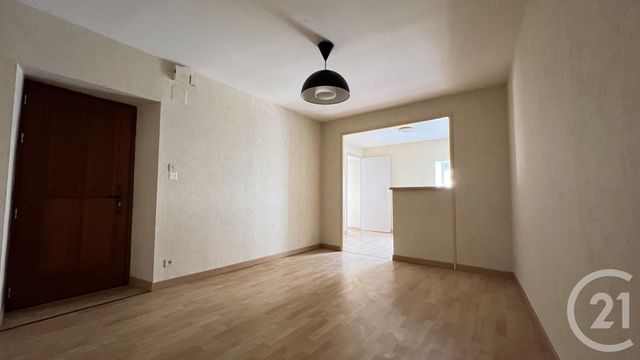 Appartement T2 à louer - 2 pièces - 35.1 m2 - ST AFFRIQUE - 12 - MIDI-PYRENEES - Century 21 Des 5 Vallées