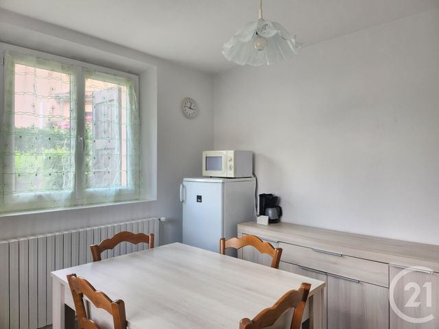 Appartement T2 à louer - 2 pièces - 31.0 m2 - ST AFFRIQUE - 12 - MIDI-PYRENEES - Century 21 Des 5 Vallées