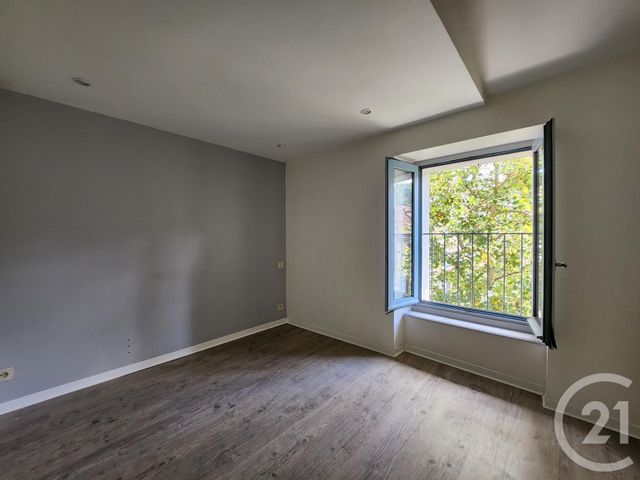 Appartement T3 à louer - 3 pièces - 65.2 m2 - ST AFFRIQUE - 12 - MIDI-PYRENEES - Century 21 Des 5 Vallées