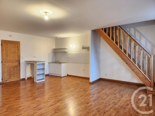Appartement T3 à louer - 3 pièces - 70.0 m2 - LA CAVALERIE - 12 - MIDI-PYRENEES - Century 21 Des 5 Vallées