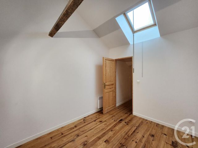 Appartement T3 à louer - 3 pièces - 70.0 m2 - LA CAVALERIE - 12 - MIDI-PYRENEES - Century 21 Des 5 Vallées