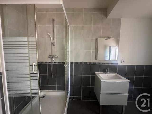 Appartement Studio à louer - 1 pièce - 41.98 m2 - ST AFFRIQUE - 12 - MIDI-PYRENEES - Century 21 Des 5 Vallées