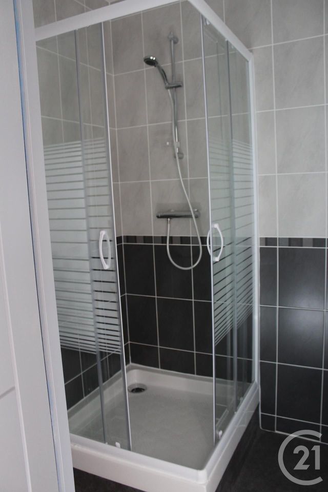 Appartement Studio à louer - 1 pièce - 41.98 m2 - ST AFFRIQUE - 12 - MIDI-PYRENEES - Century 21 Des 5 Vallées