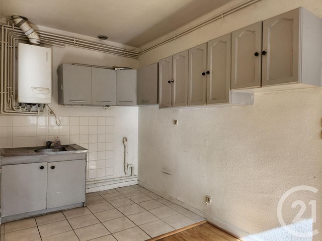 Appartement T2 à louer - 2 pièces - 58.8 m2 - ST AFFRIQUE - 12 - MIDI-PYRENEES - Century 21 Des 5 Vallées