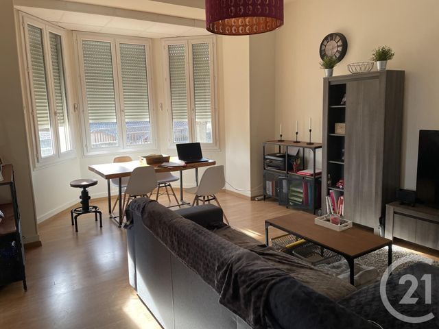 Appartement T3 à louer - 3 pièces - 68.0 m2 - ST AFFRIQUE - 12 - MIDI-PYRENEES - Century 21 Des 5 Vallées
