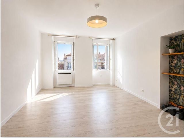 Appartement F2 à louer ST AFFRIQUE