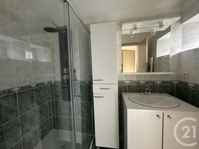 maison à louer - 3 pièces - 102.64 m2 - ST AFFRIQUE - 12 - MIDI-PYRENEES - Century 21 Des 5 Vallées