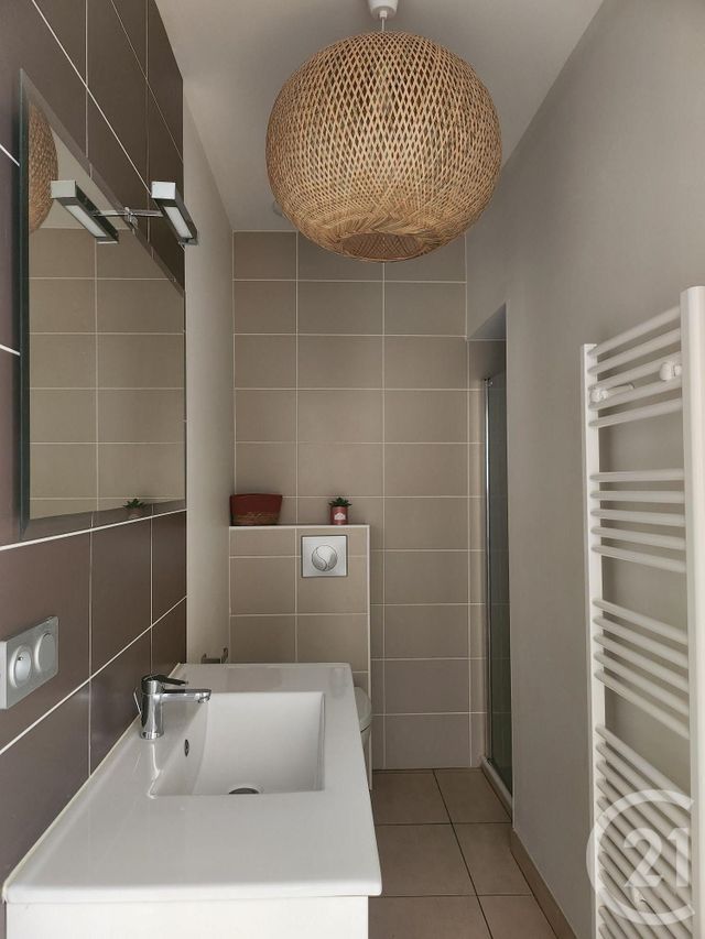 Appartement Studio à louer - 1 pièce - 21.42 m2 - ST AFFRIQUE - 12 - MIDI-PYRENEES - Century 21 Des 5 Vallées