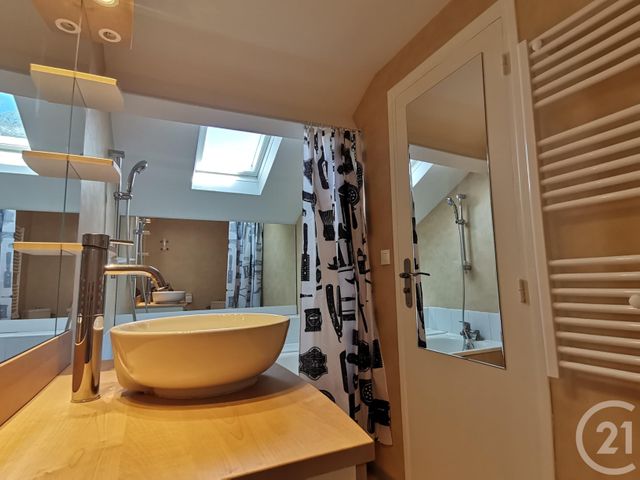 Appartement T2 à louer - 2 pièces - 49.82 m2 - ST AFFRIQUE - 12 - MIDI-PYRENEES - Century 21 Des 5 Vallées