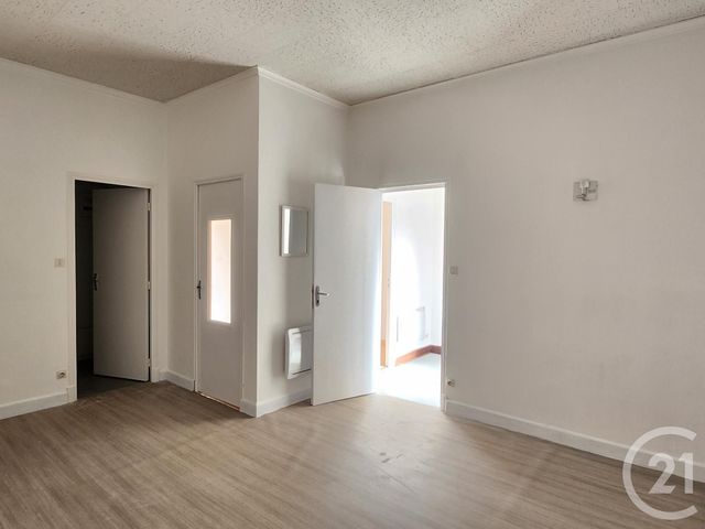 Appartement T2 à louer - 2 pièces - 35.22 m2 - LA CAVALERIE - 12 - MIDI-PYRENEES - Century 21 Des 5 Vallées