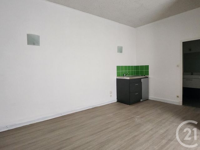 Appartement T2 à louer - 2 pièces - 35.22 m2 - LA CAVALERIE - 12 - MIDI-PYRENEES - Century 21 Des 5 Vallées
