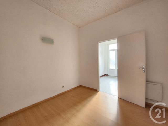 Appartement T2 à louer - 2 pièces - 35.22 m2 - LA CAVALERIE - 12 - MIDI-PYRENEES - Century 21 Des 5 Vallées