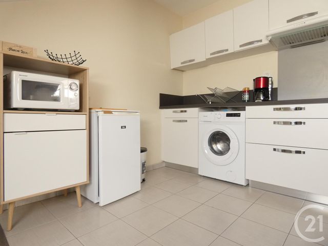 Appartement Studio à louer - 1 pièce - 31.44 m2 - ST AFFRIQUE - 12 - MIDI-PYRENEES - Century 21 Des 5 Vallées