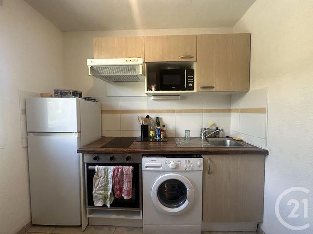 Appartement T2 à louer - 2 pièces - 45.1 m2 - ST AFFRIQUE - 12 - MIDI-PYRENEES - Century 21 Des 5 Vallées