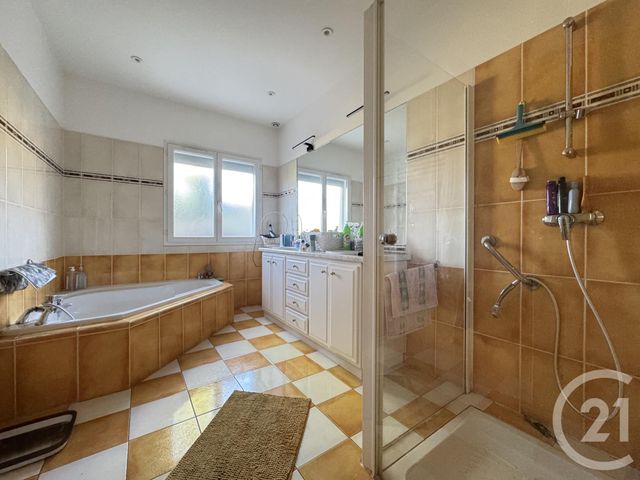 maison à vendre - 6 pièces - 173.27 m2 - ST AFFRIQUE - 12 - MIDI-PYRENEES - Century 21 Des 5 Vallées