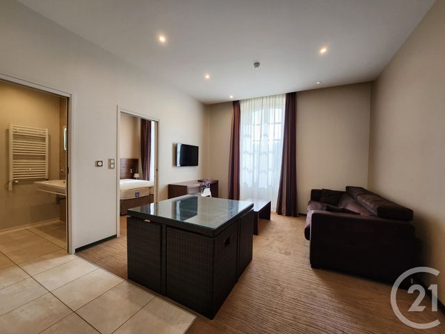 Appartement T2 à louer - 2 pièces - 34.0 m2 - ST AFFRIQUE - 12 - MIDI-PYRENEES - Century 21 Des 5 Vallées